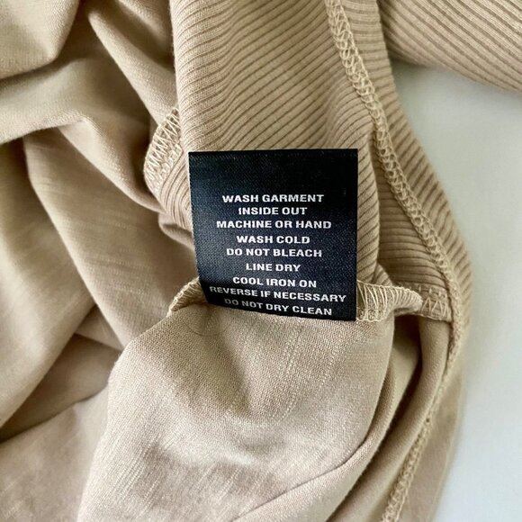 Kiss and Fly Button Down Shirt Roll Tab Sleeves Beige Women's Size Medium - Picture 9 of 9